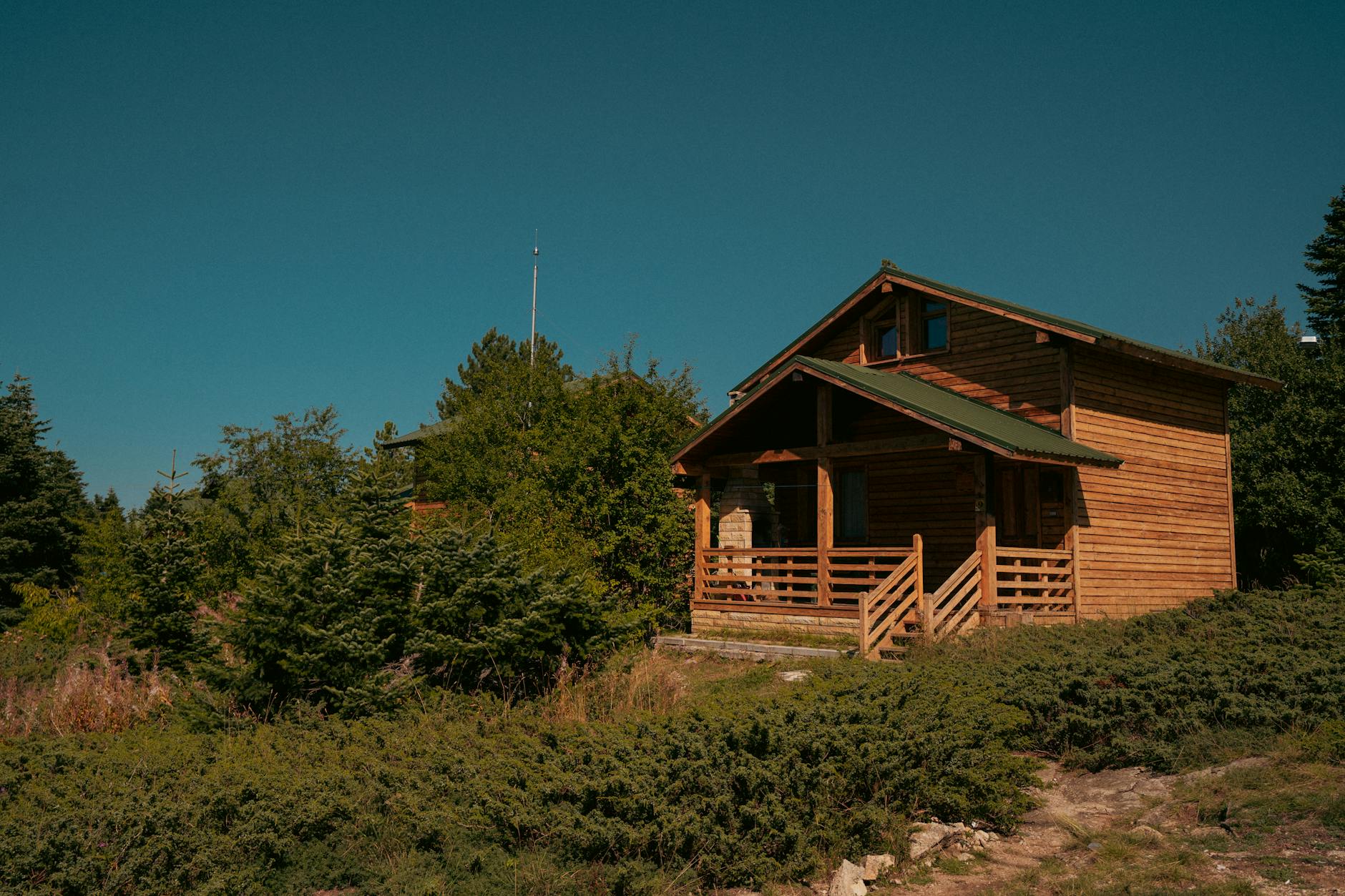 Domek drewniany jako sposób na inwestycję i zarobek